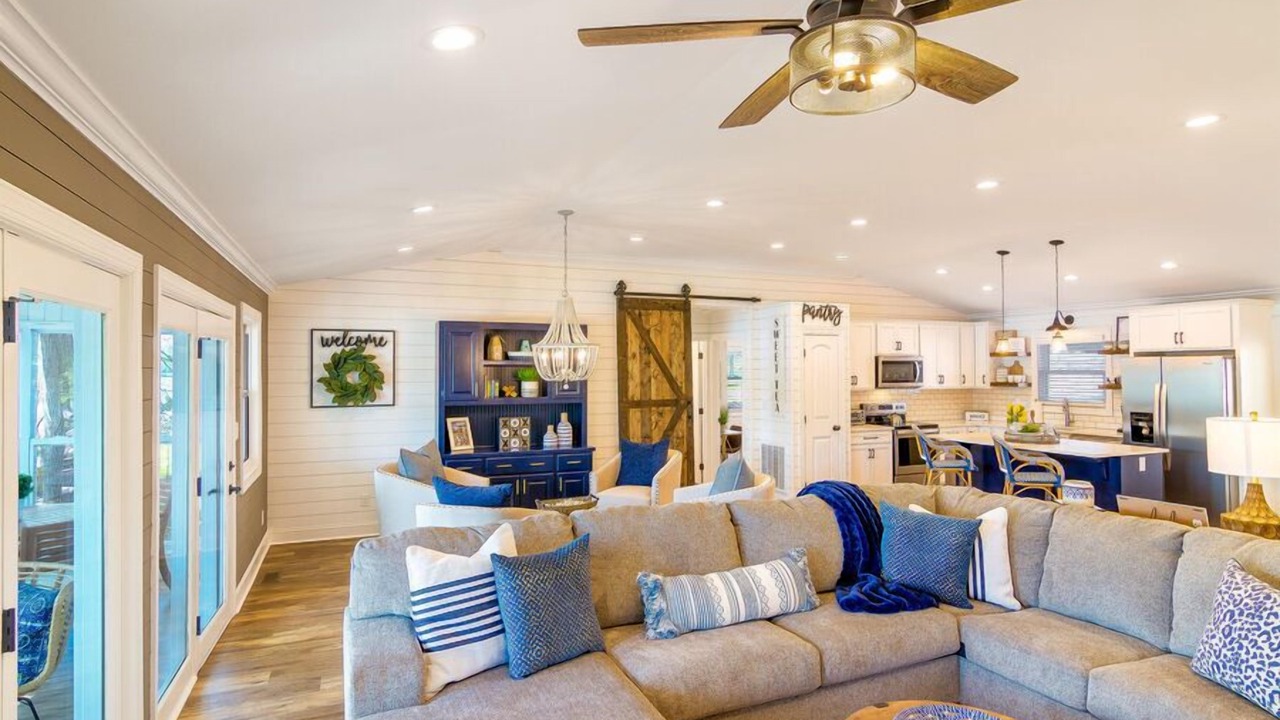 Photo of Livingroom in Mooresville