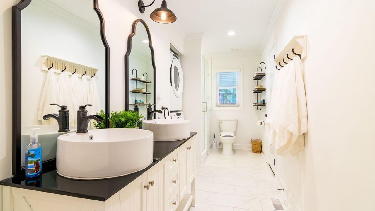 Photo of Bathroom in Mooresville