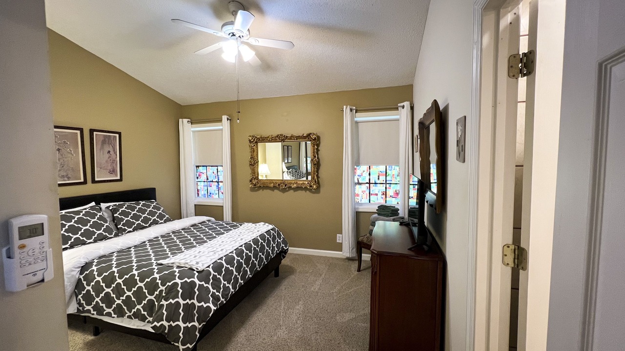 Photo of Bedroom in Macon