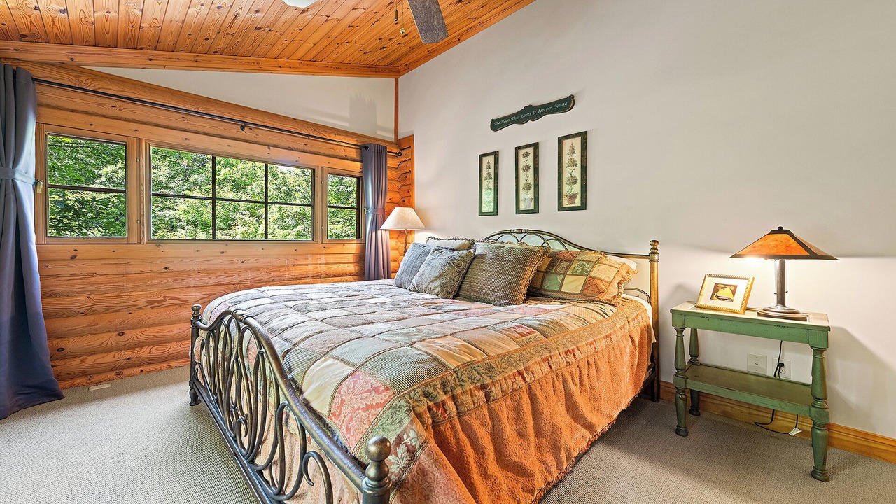 Photo of Bedroom in Waynesville