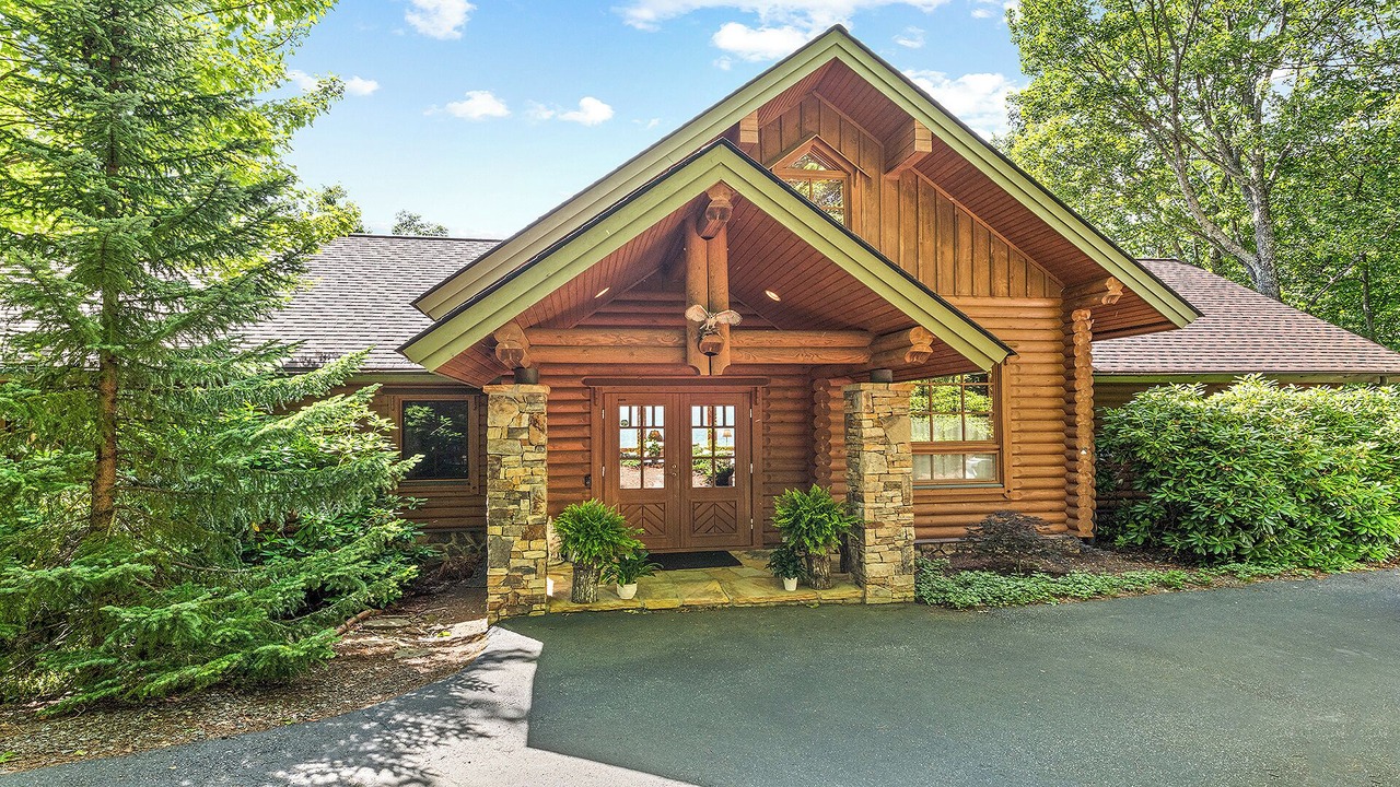 Photo of Outdoor in Waynesville