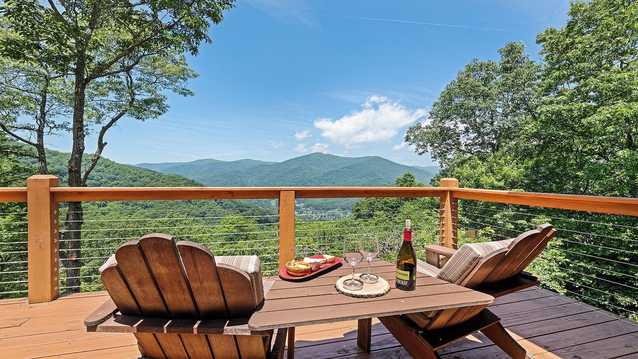 Photo of Outdoor in Waynesville