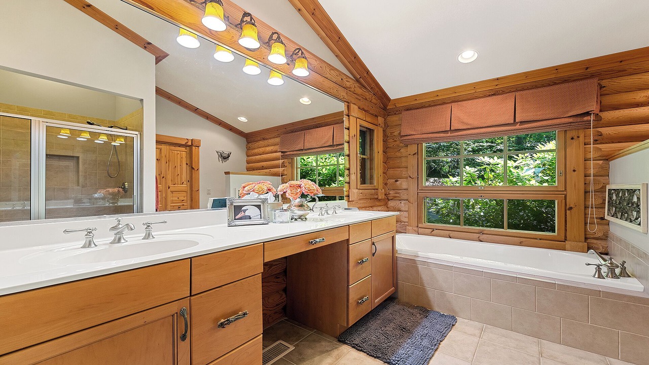 Photo of Bathroom in Waynesville