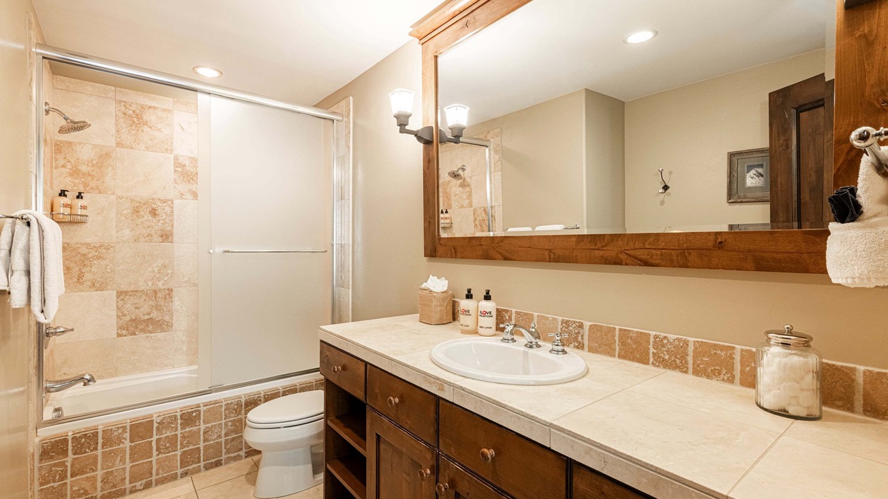 Photo of Bathroom in North Park City