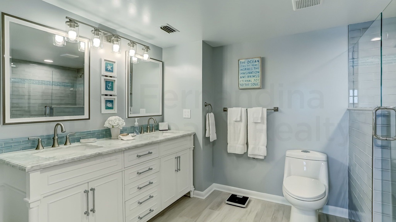 Photo of Bathroom in Fernandina Beach