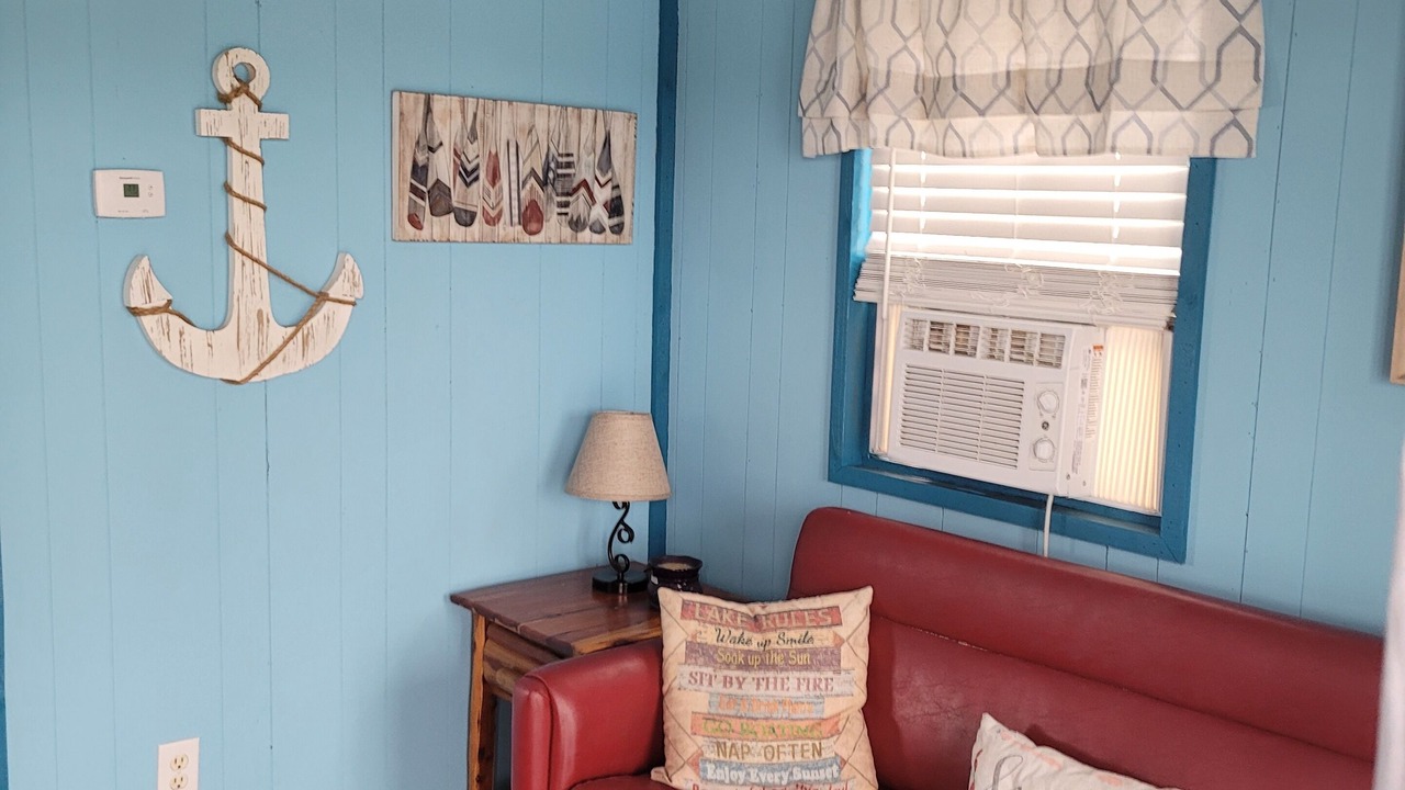 Photo of Bedroom in Guntersville
