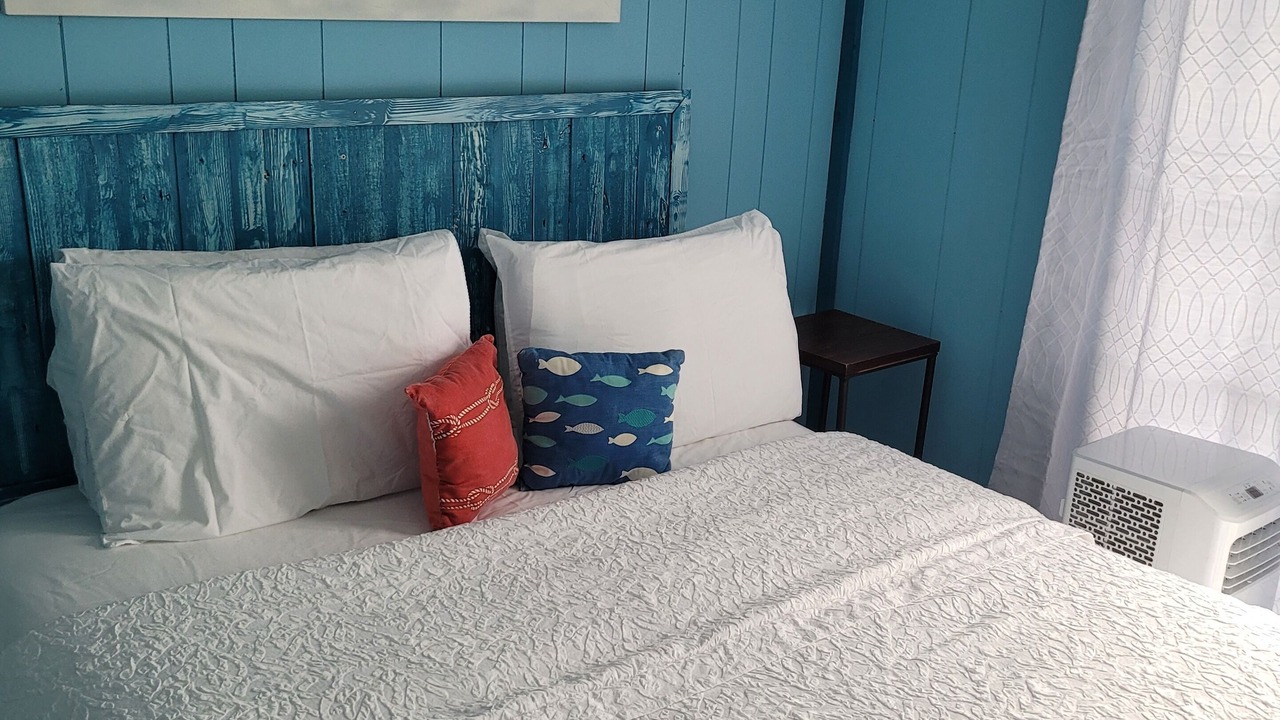 Photo of Bedroom in Guntersville