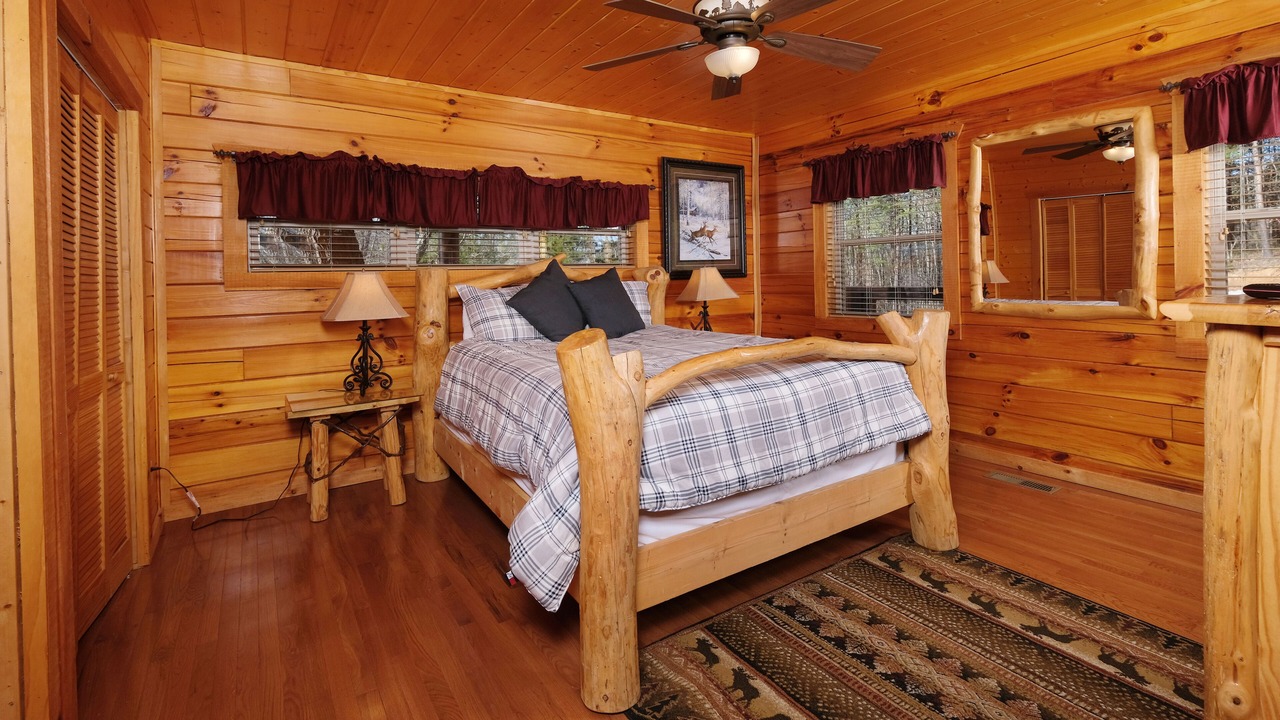 Photo of Bedroom in Sevierville