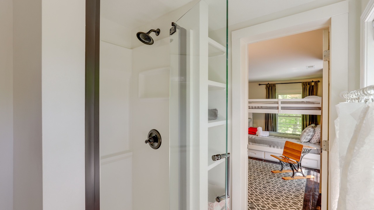 Photo of Bedroom in Marshall