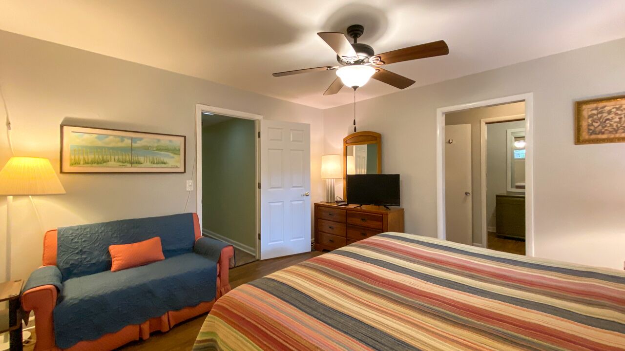 Photo of Bedroom in Jekyll Island
