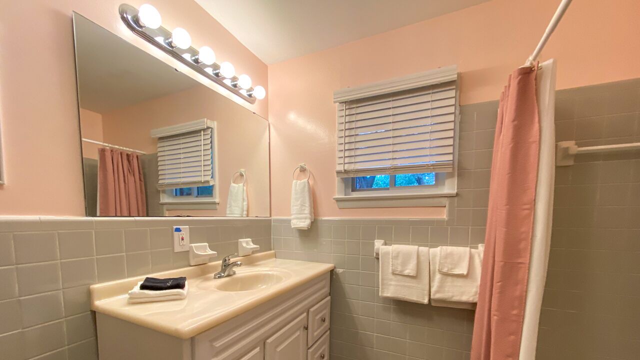 Photo of Bathroom in Jekyll Island