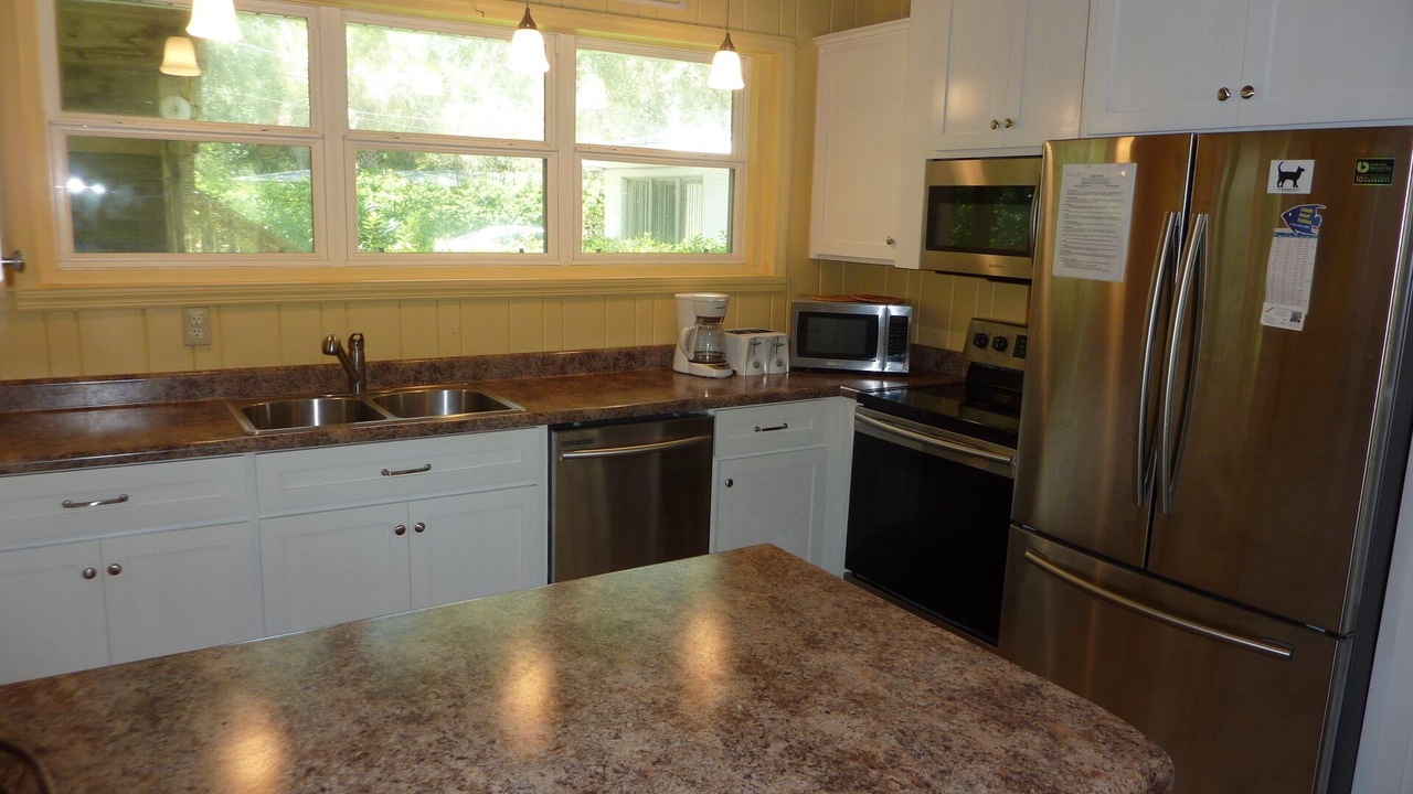 Photo of Kitchen in Jekyll Island