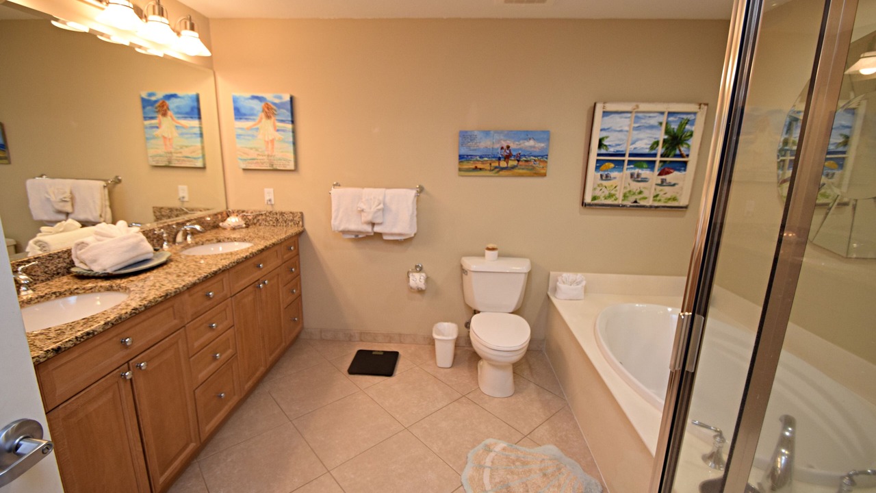 Photo of Bathroom in Orange Beach