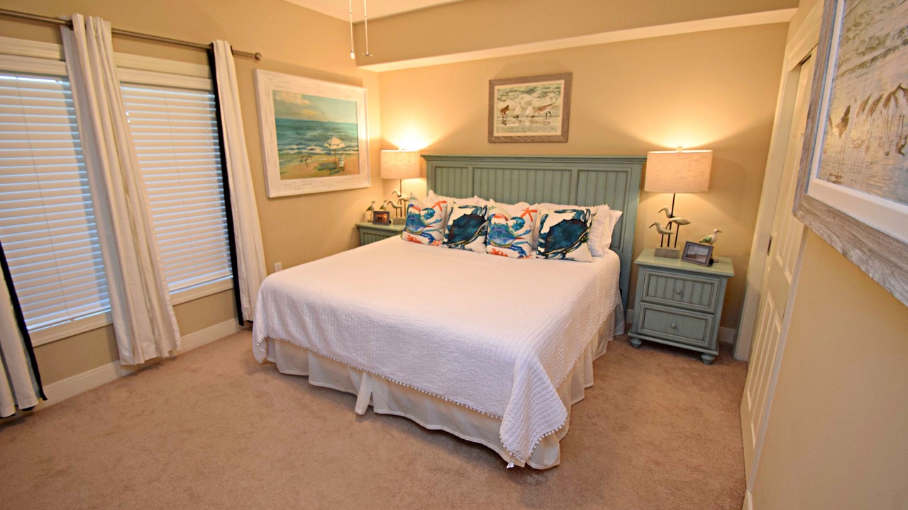 Photo of Bedroom in Orange Beach