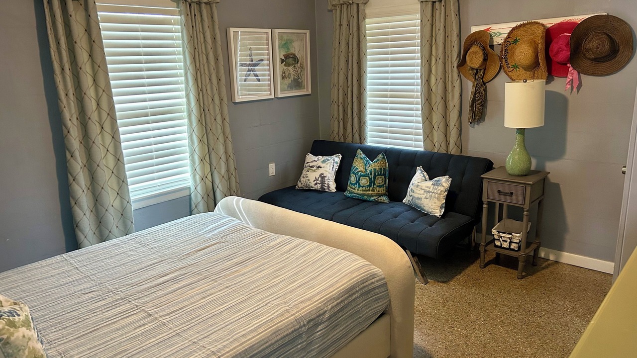 Photo of Bedroom in Kiska Beach