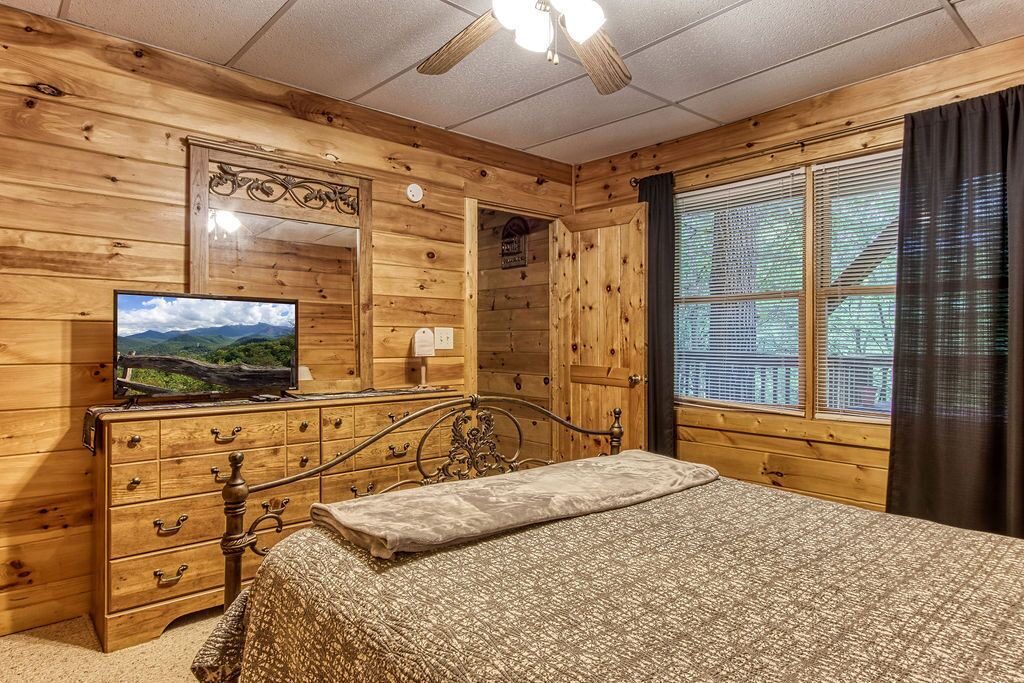 Photo of Bedroom in Sevierville