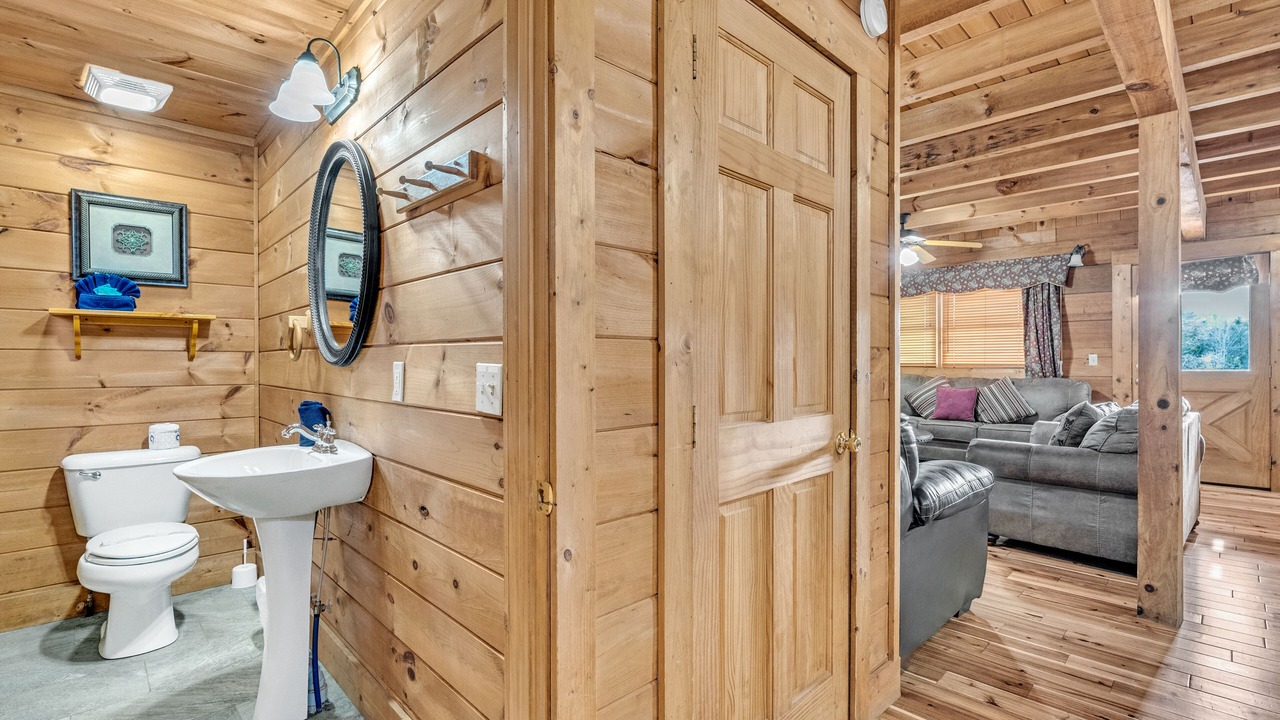 Photo of Bathroom in Sevierville