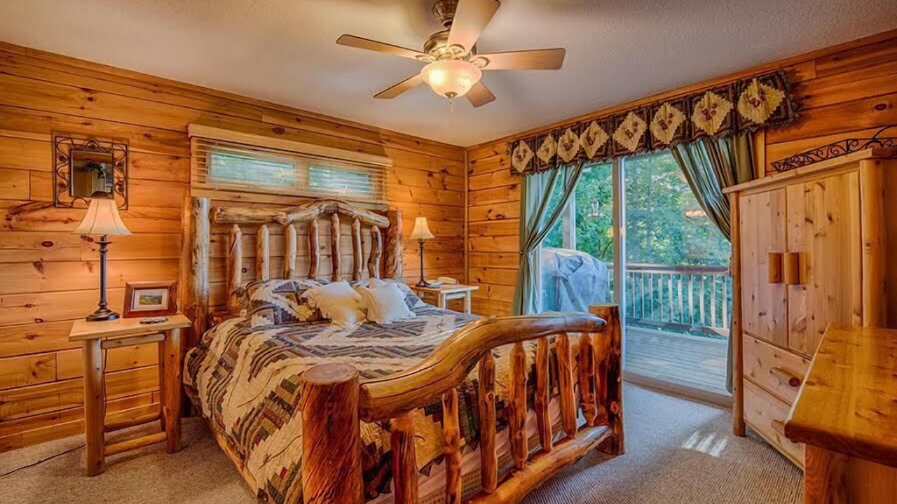Photo of Bedroom in Waynesville