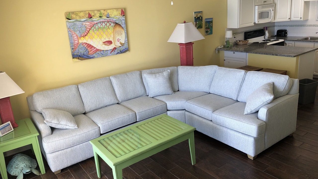 Photo of Livingroom in Orange Beach East