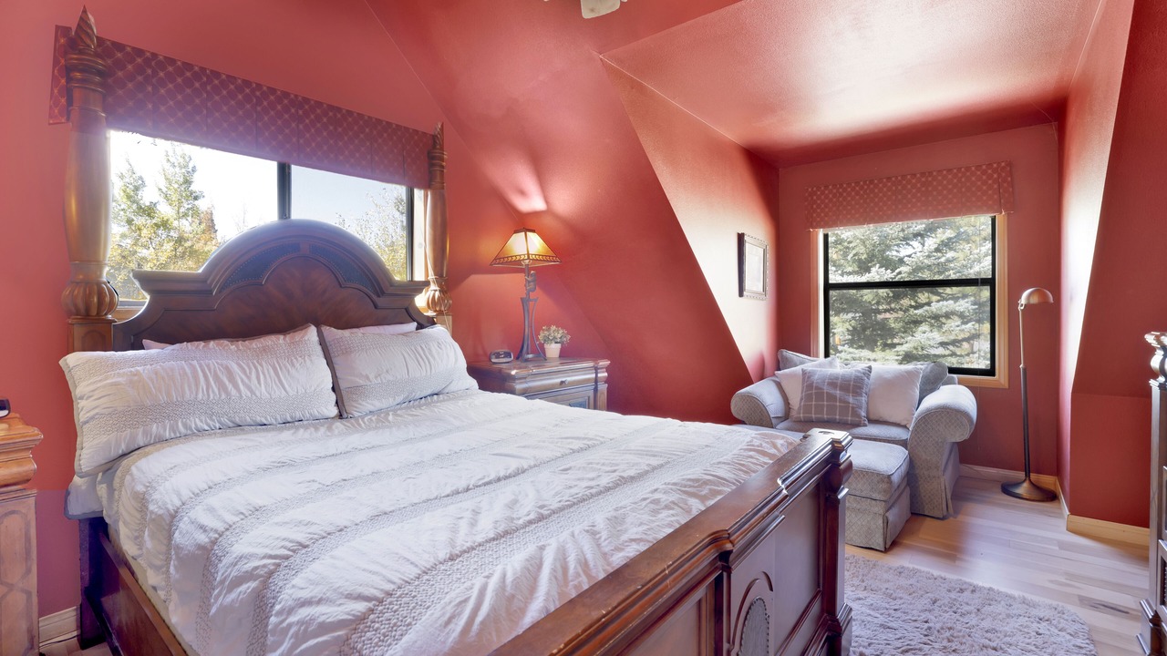 Photo of Bedroom in Big Bear Lake