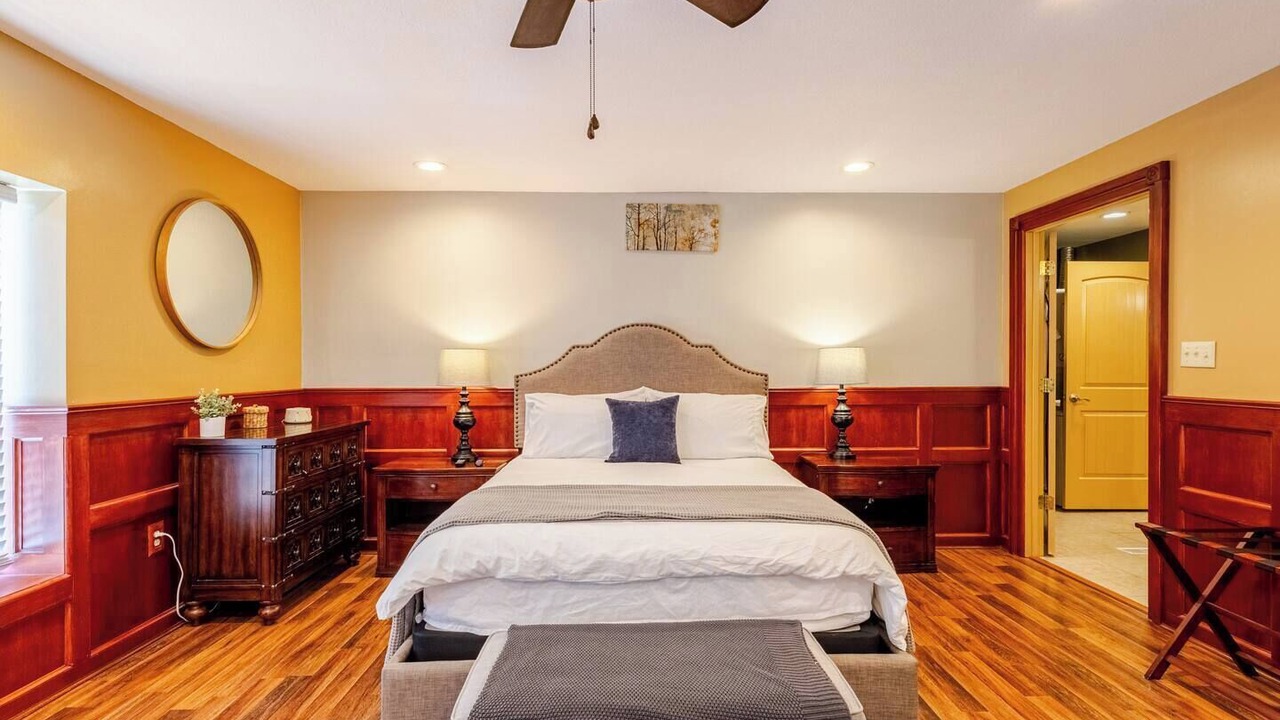 Photo of Bedroom in New Market