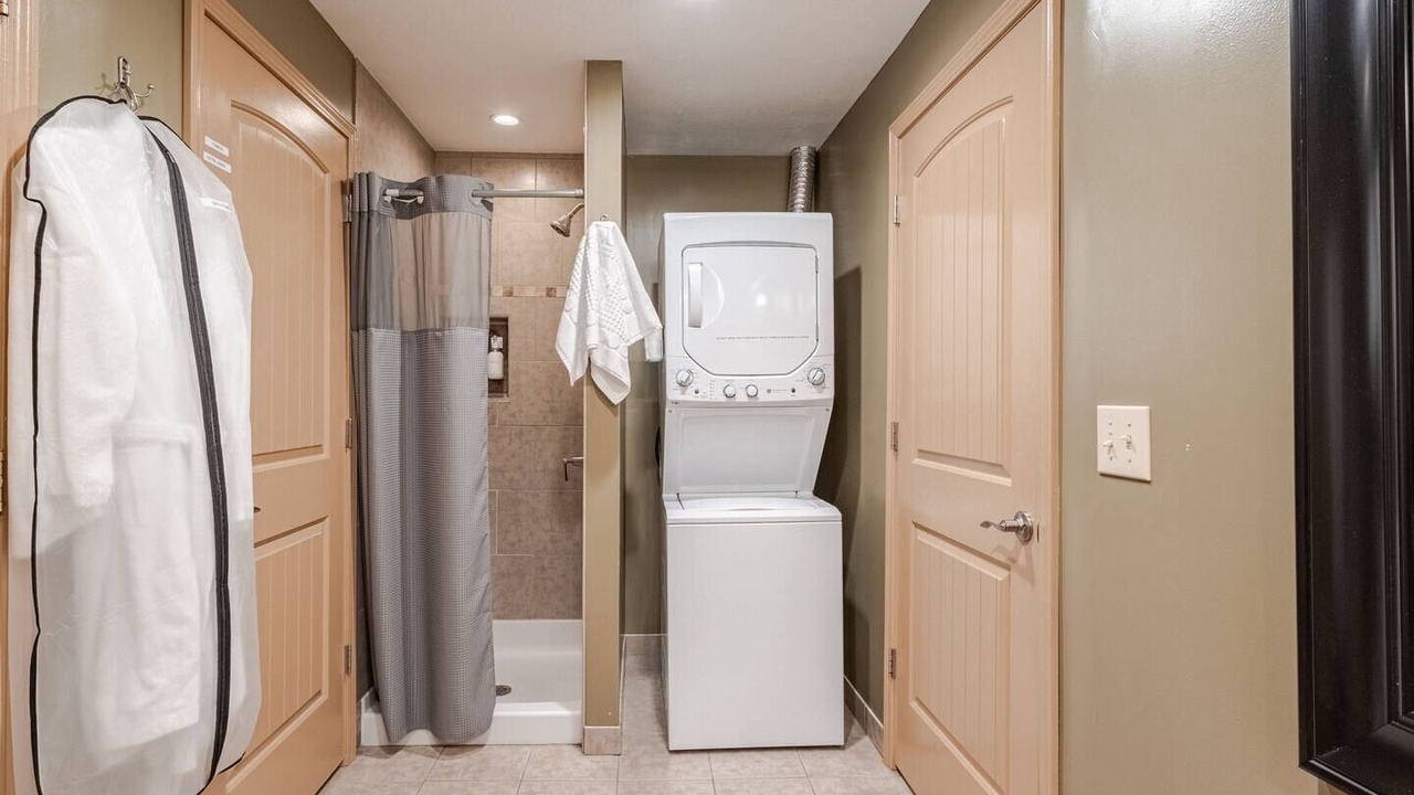 Photo of Bathroom in New Market