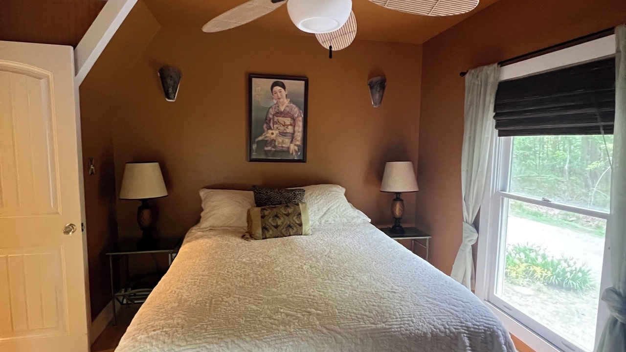 Photo of Bedroom in Trenton