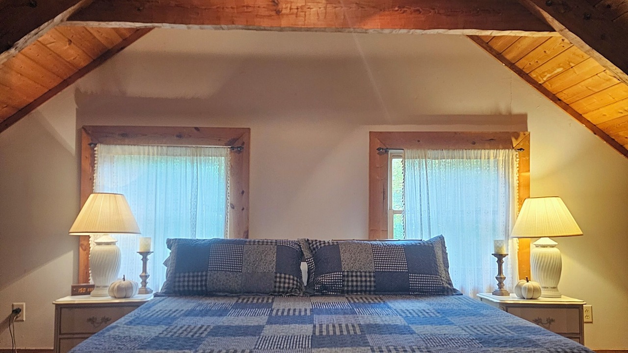Photo of Bedroom in Hot Springs