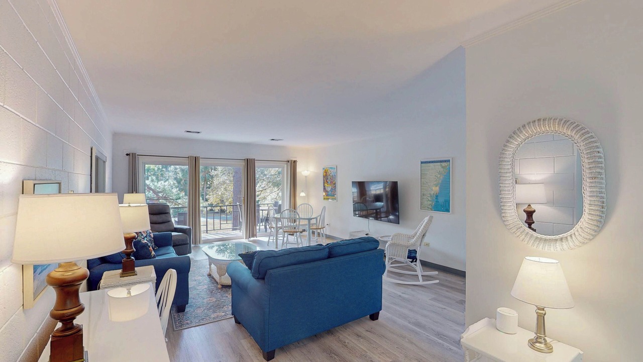 Photo of Livingroom in Jekyll Island