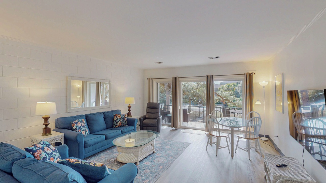 Photo of Livingroom in Jekyll Island