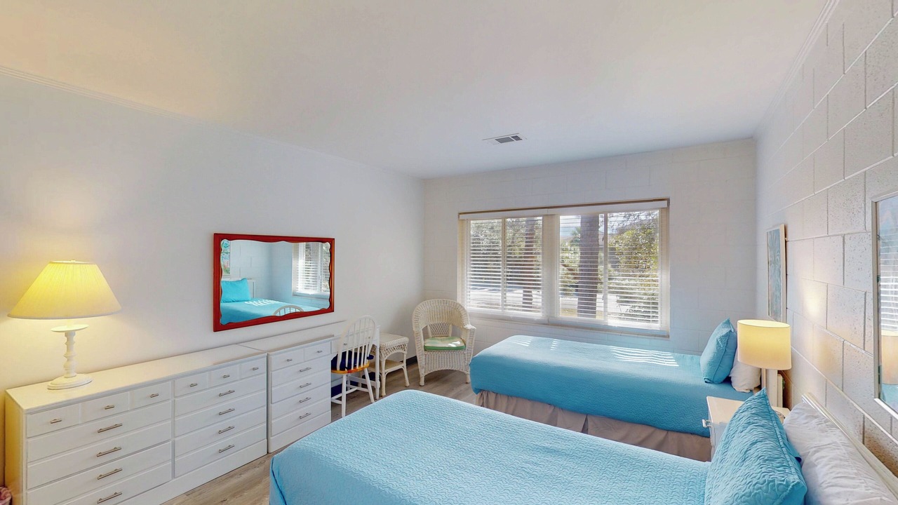 Photo of Bedroom in Jekyll Island
