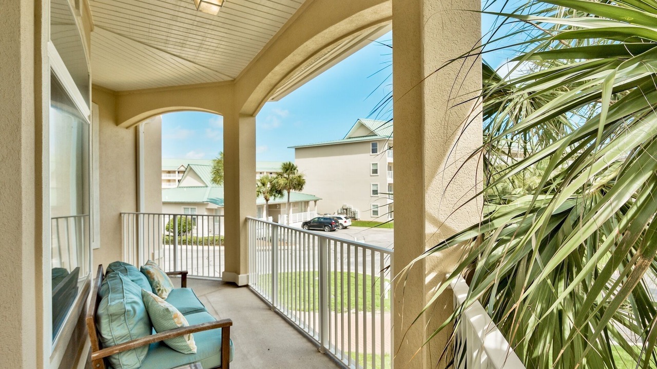 Photo of Patio Balcony in Miramar Beach