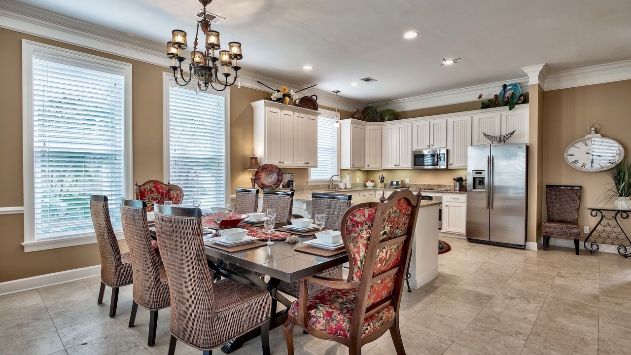 Photo of Bedroom in Miramar Beach