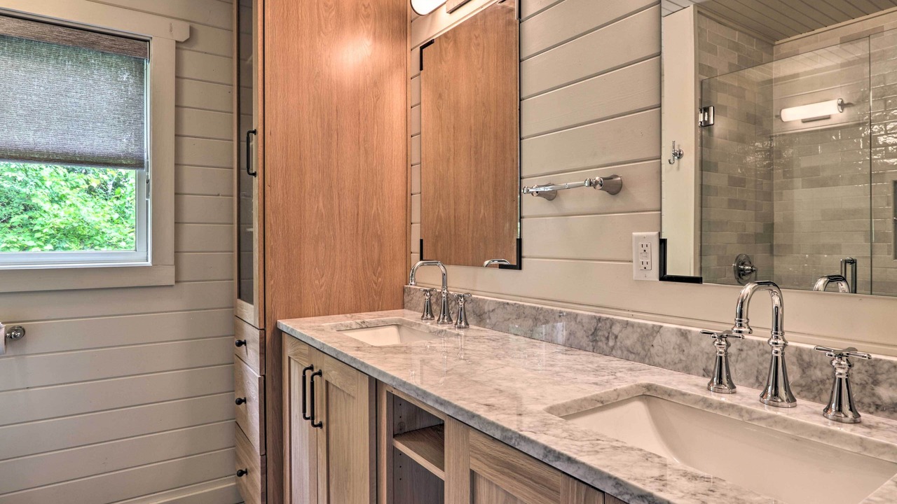 Photo of Bathroom in Sevierville