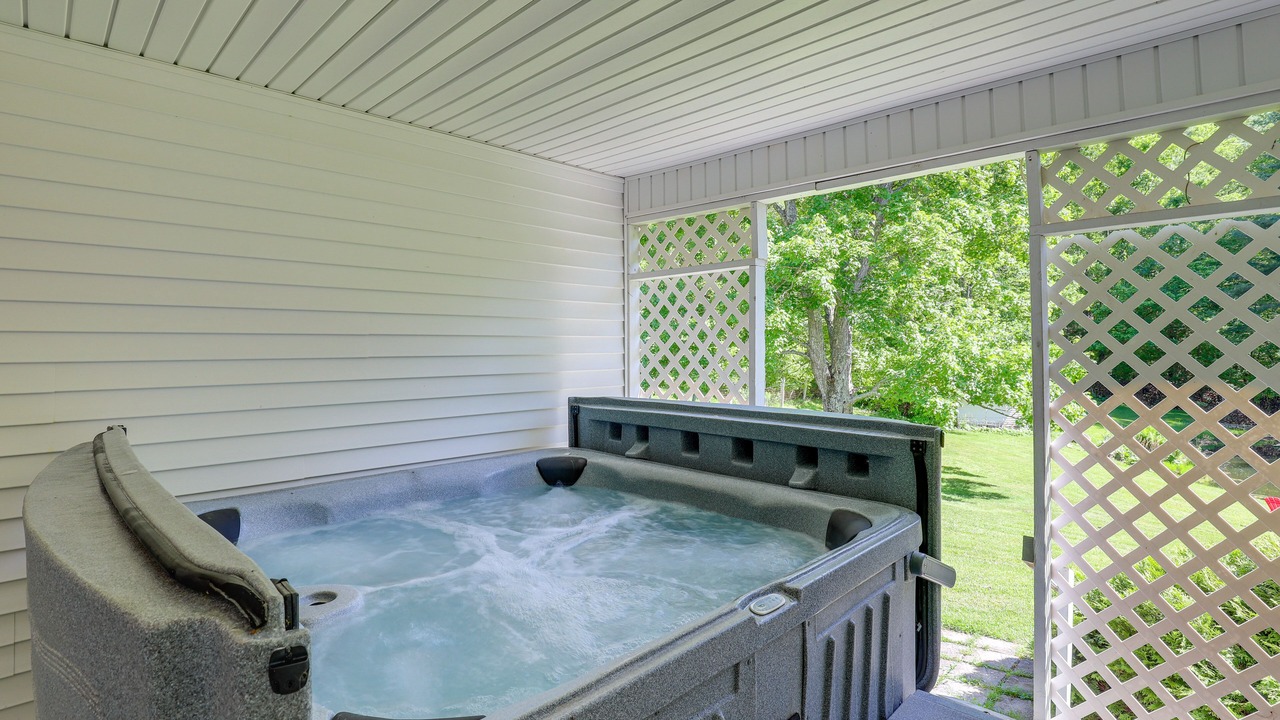 Photo of Outdoor in Weaverville