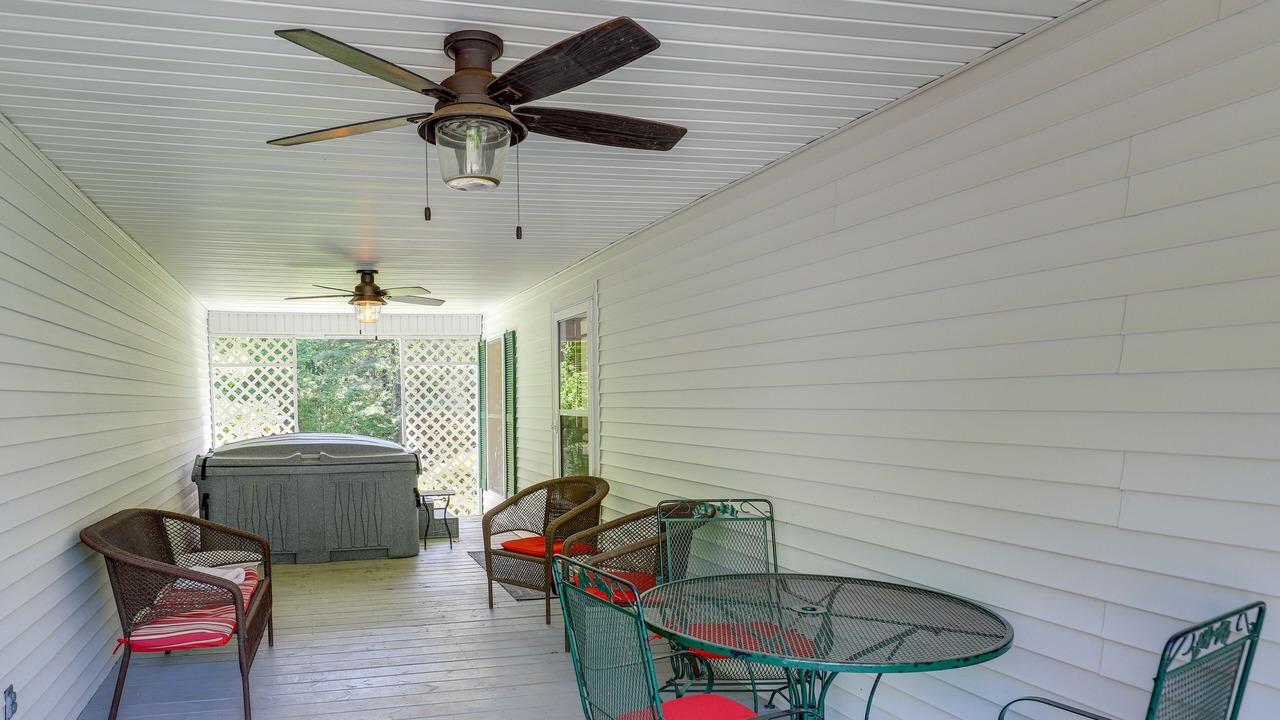 Photo of Outdoor in Weaverville