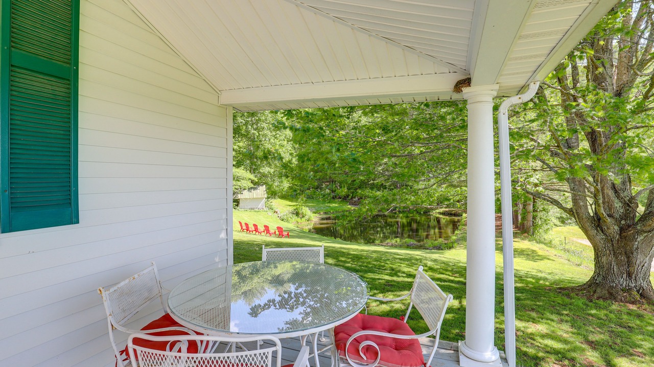 Photo of Outdoor in Weaverville