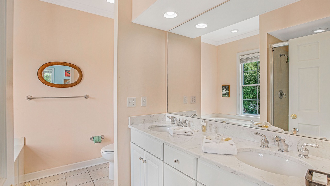 Photo of Bathroom in Historic Downtown Savannah