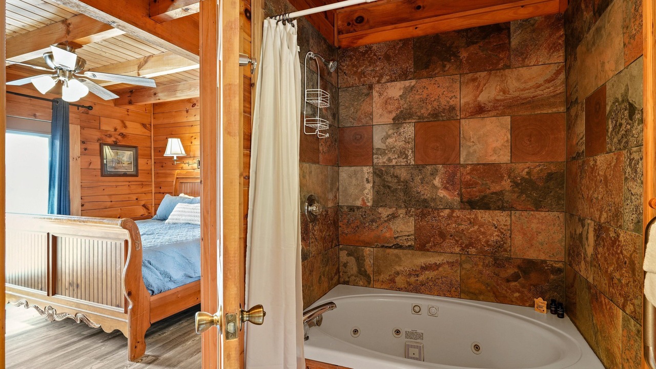 Photo of Bathroom in Sevierville