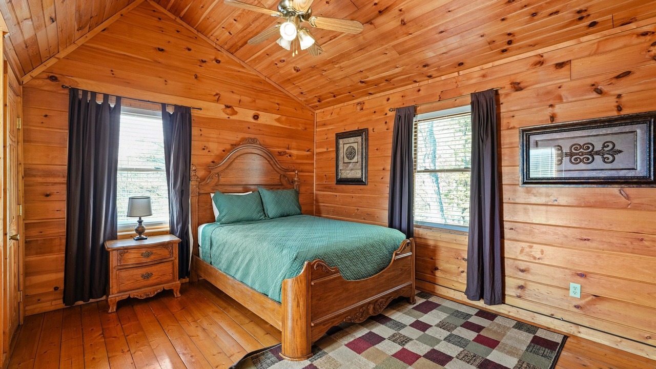 Photo of Bedroom in Sevierville