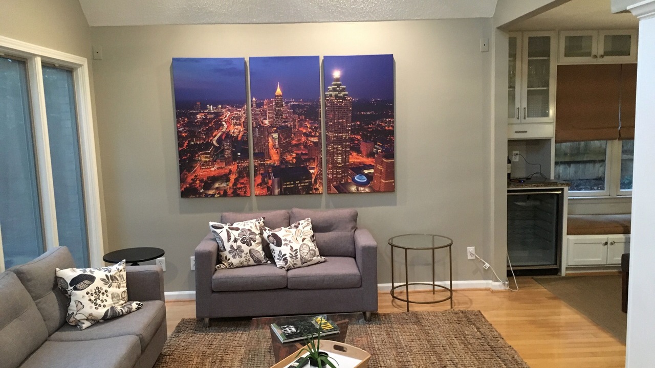 Photo of Livingroom in Morningside-Lenox Park