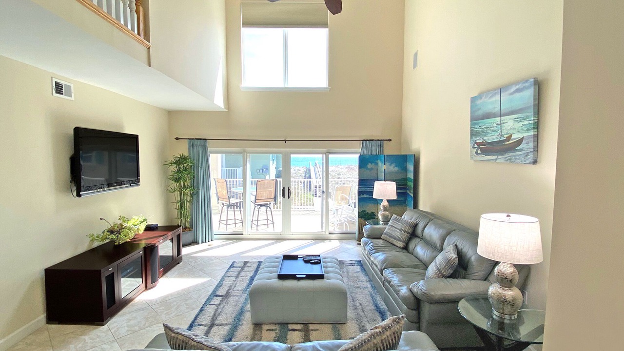 Photo of Livingroom in Pensacola Beach