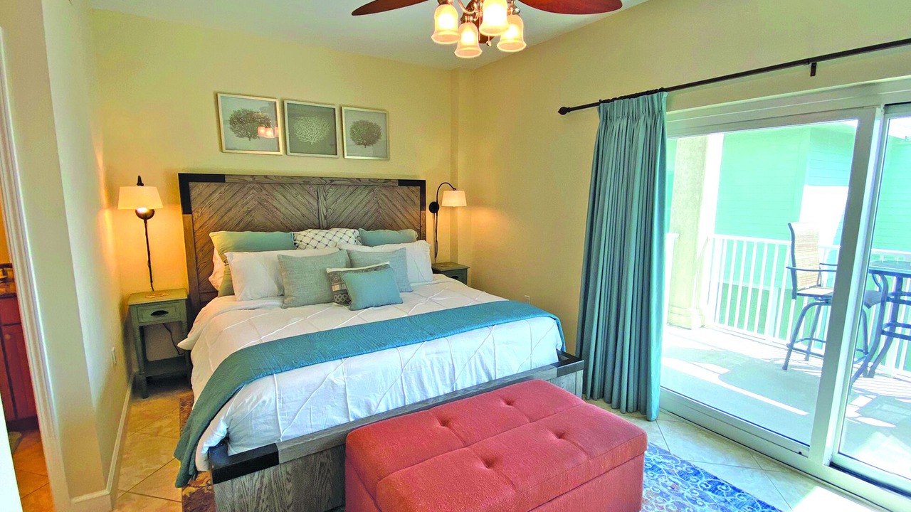 Photo of Bedroom in Pensacola Beach
