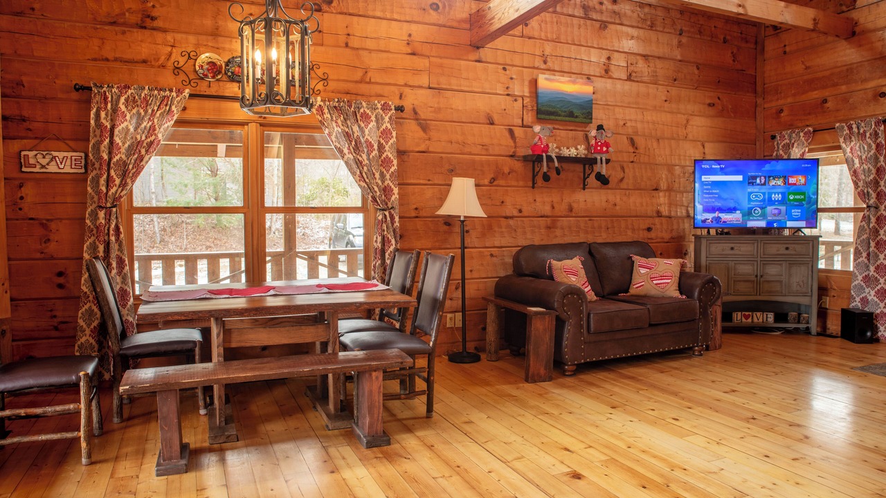 Photo of Livingroom in Cosby