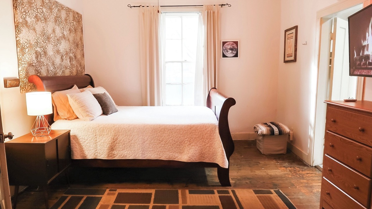 Photo of Bedroom in Huntsville