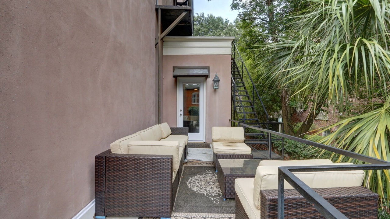 Photo of Patio Balcony in Historic Downtown Savannah