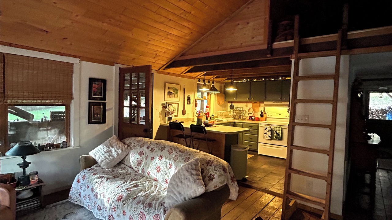 Photo of Livingroom in Hot Springs