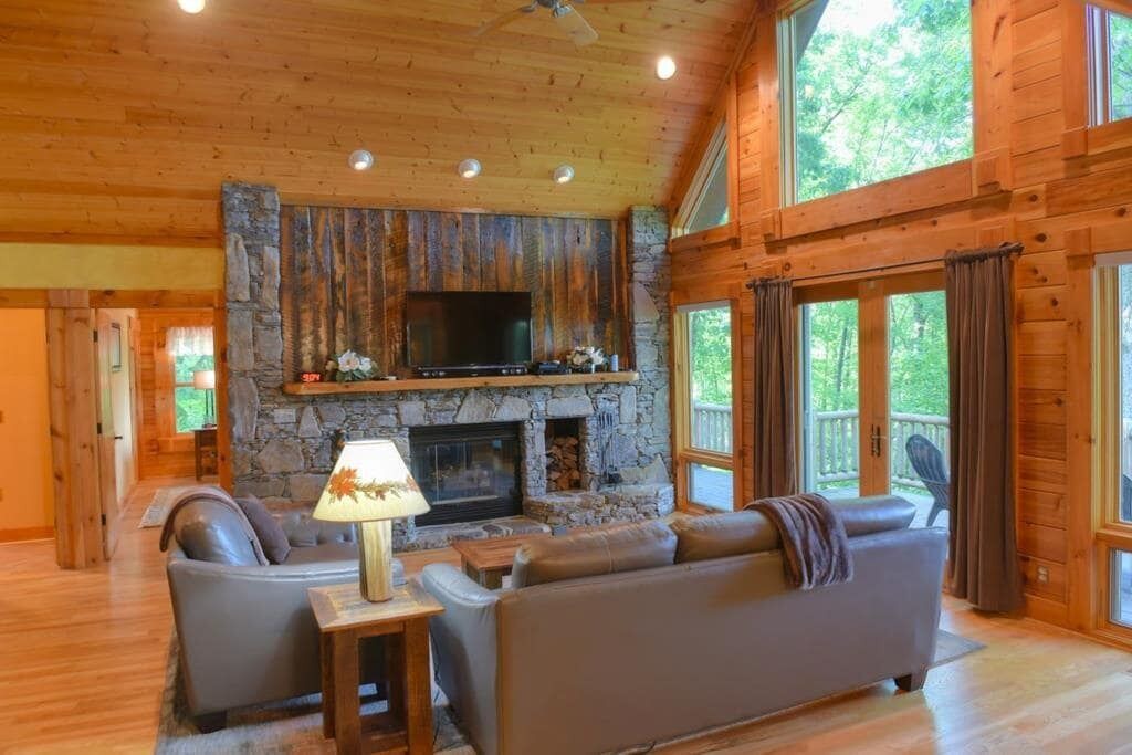 Photo of Bedroom in Waynesville