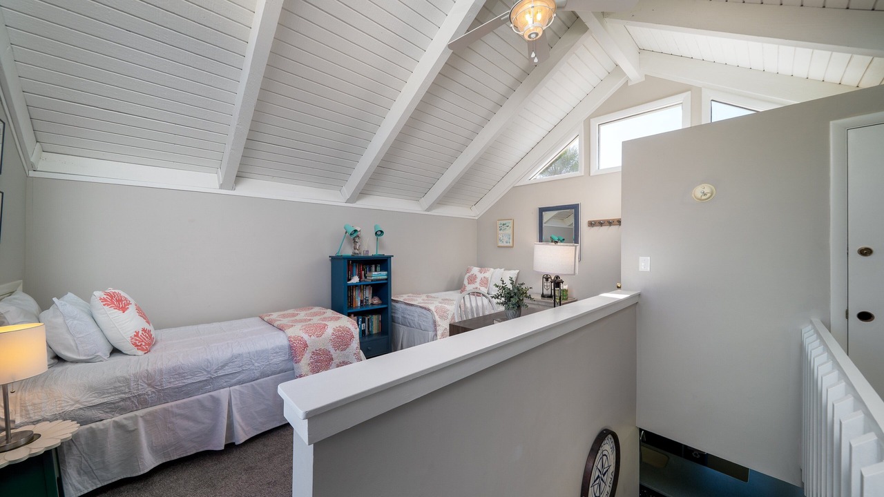 Photo of Bedroom in Sealoft Villas