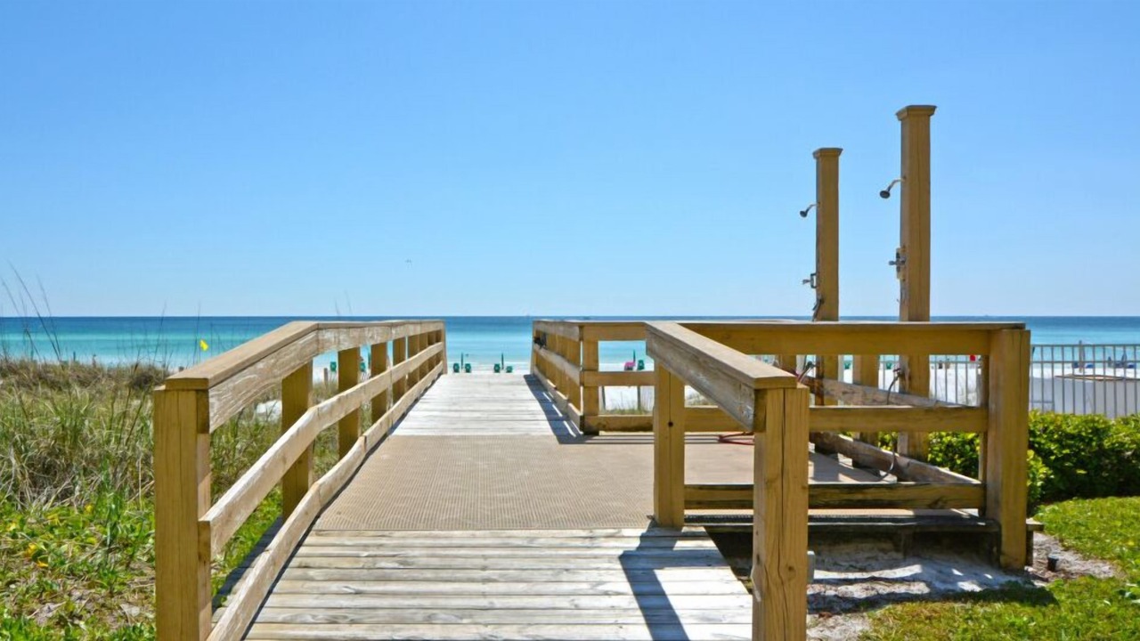 Photo of Others in Destin